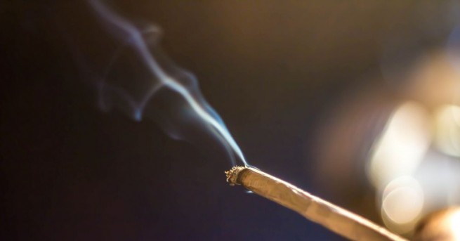 Непълнолетен дряновец е арестуван край габровско училище с наркотици При обиска