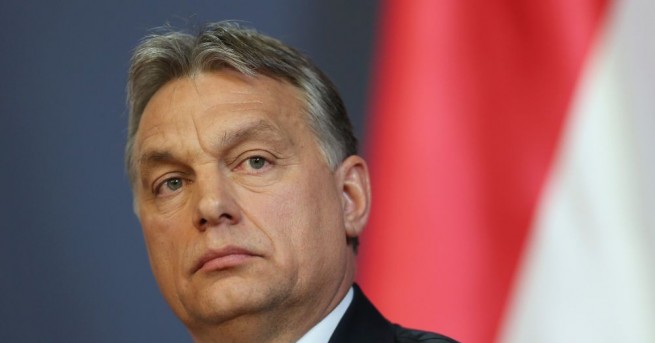 Управляващата консервативна партия ФИДЕС на премиера Виктор Орбан печели убедително