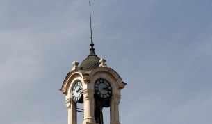 Евакуираха Халите заради... почистващи препарати