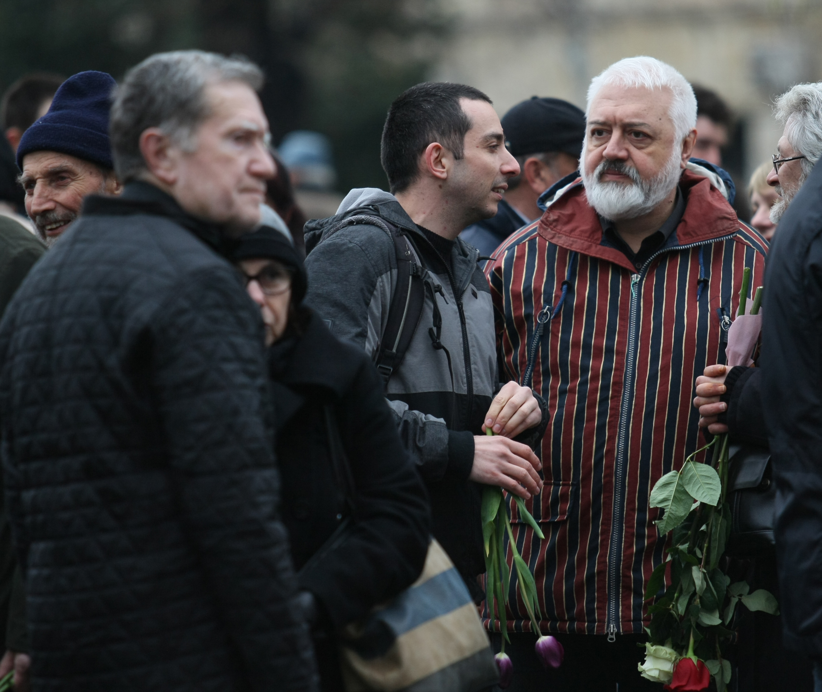 Близки и приятели се сбогуваха с писателя Георги Данаилов. Поклонението беше в 14:30 в столичния храм „Свети Седмочисленици”. Георги Данаилов почина на 81 години след тежко боледуване.