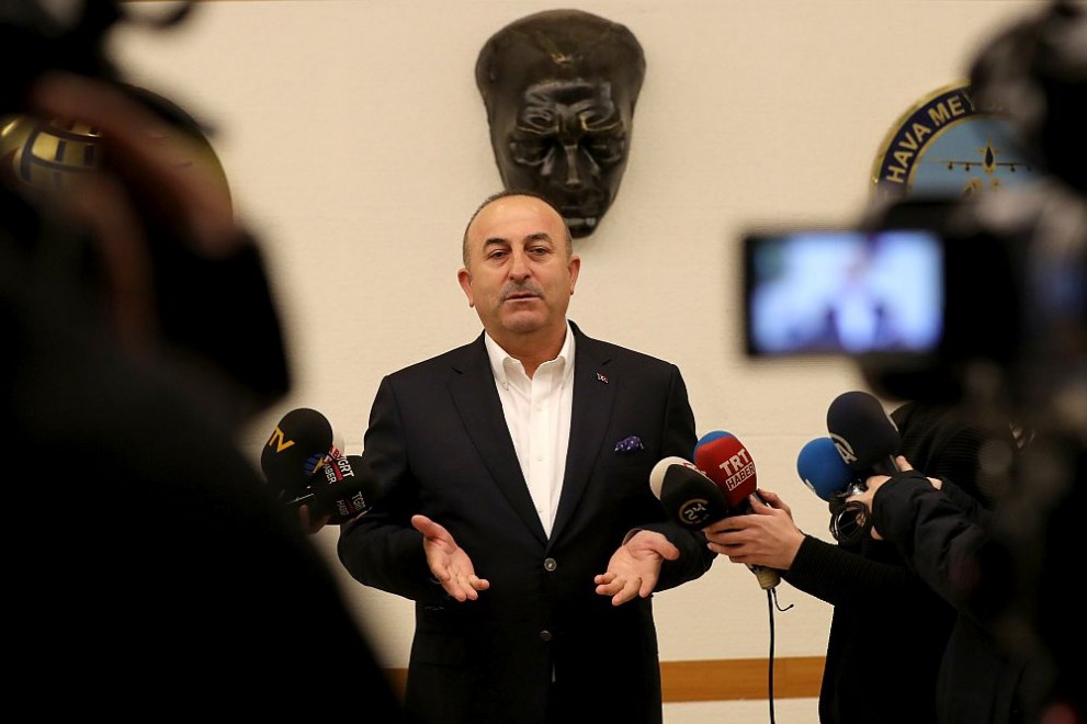 Турският външен министър Мевлют Чавушоглу