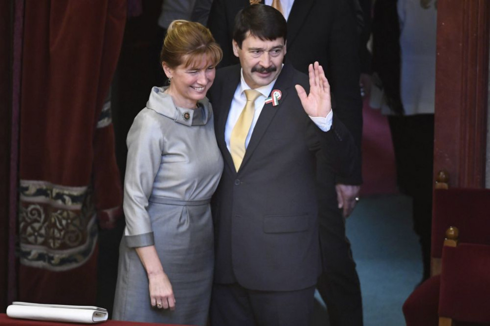 Президентът на Унгария Янош Адер със съпругата си