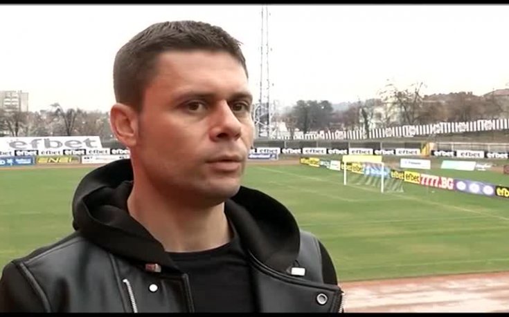 Александър Димитров се закани да затегне дисциплината в Локо ГО