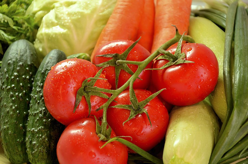 Хората, които ядат повече зеленчуци, се справят по-добре със стреса от пропускащите полезната храна
