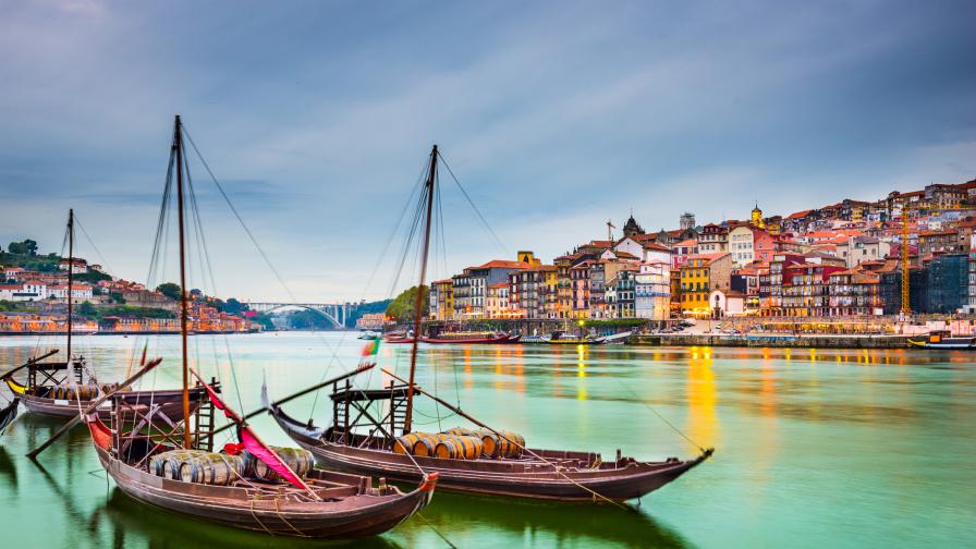 Град на виното, романтиката и разходките - Порто