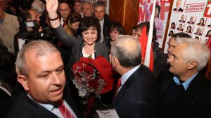 корнелия нинова