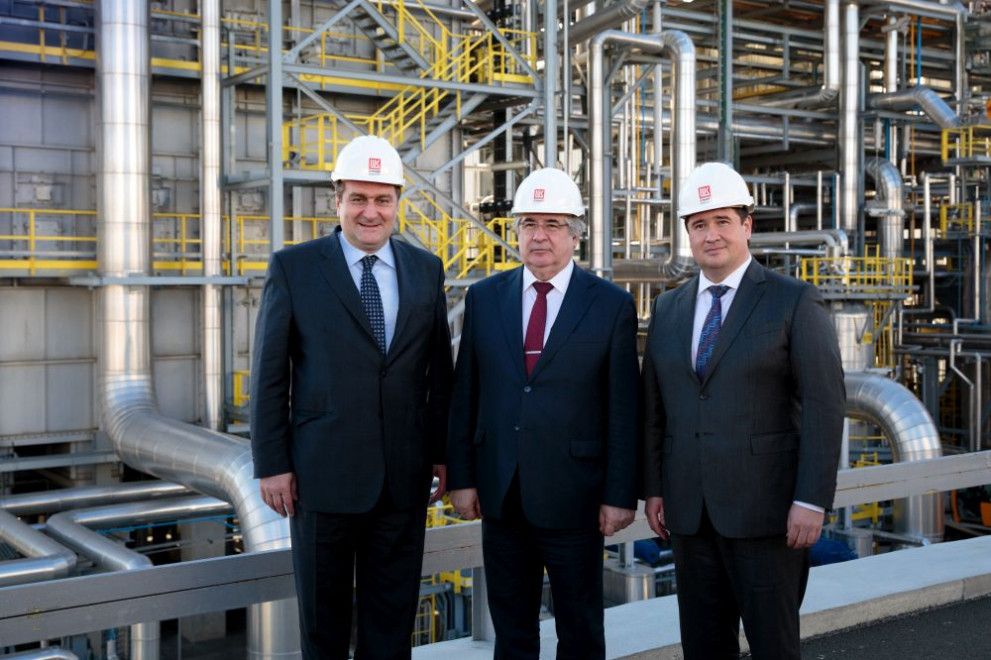 Руският посланик в България Анатолий Макаров посети рафинерията на „ЛУКОЙЛ Нефтохим Бургас“ АД
