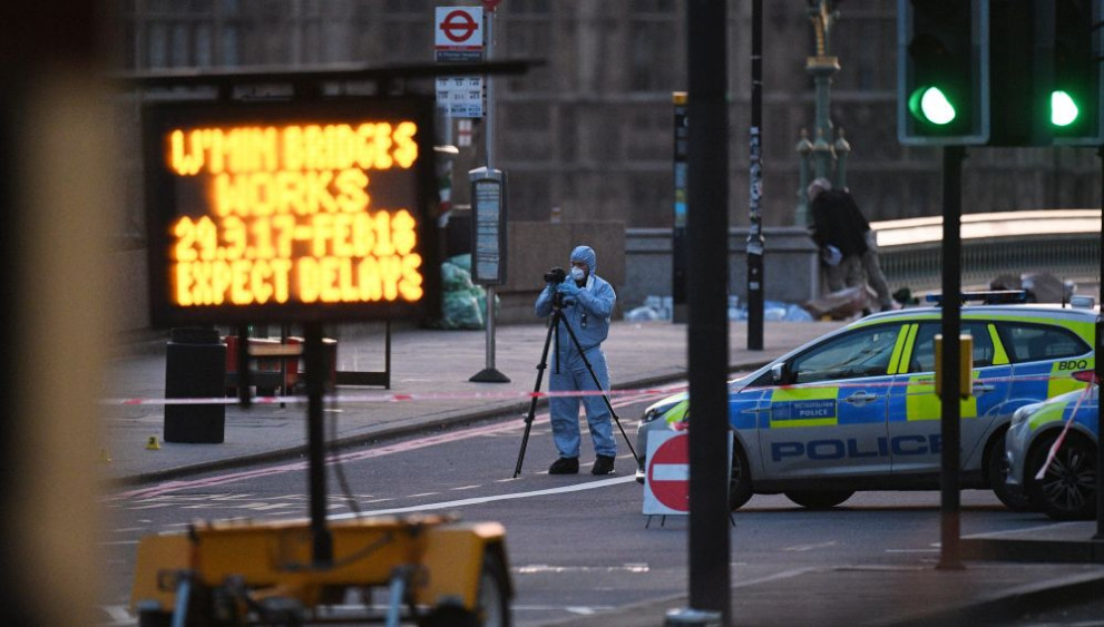 нападение в Лондон