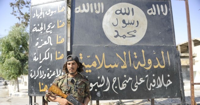 Джихадистката групировка Ислямска държава е взривила днес емблематичната джамия Ан