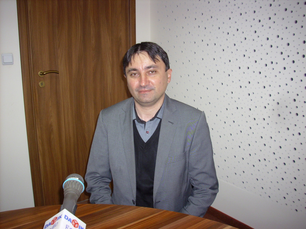 Народният представител от Обединени патриоти и лидер на ВМРО в Добрич Йордан Йорданов в студиото на Дарик