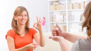 Промени в Закона за българския жестов език бяха приети на