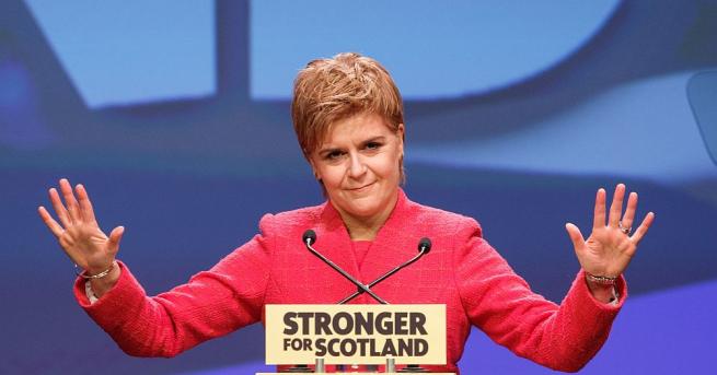 Шотландия не може да бъде вкарана в съюза си с