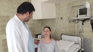 Весела и нейното бебе са добре
