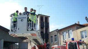Петокласници доброволци