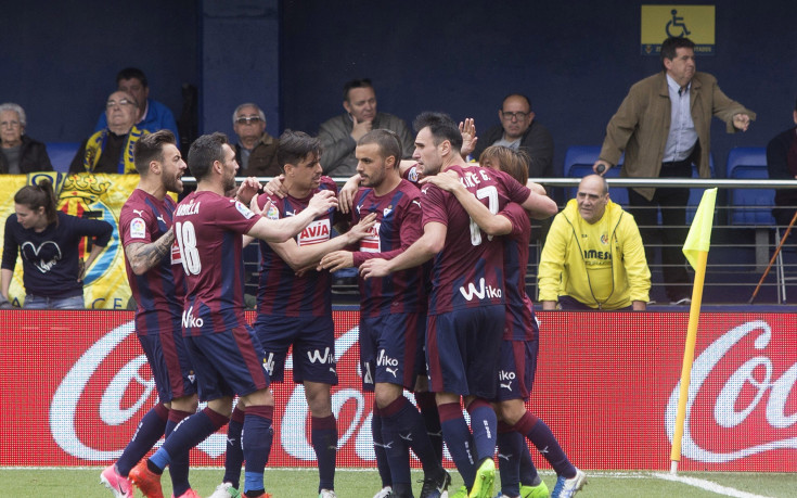 Ейбар лети високо, покори Галисия