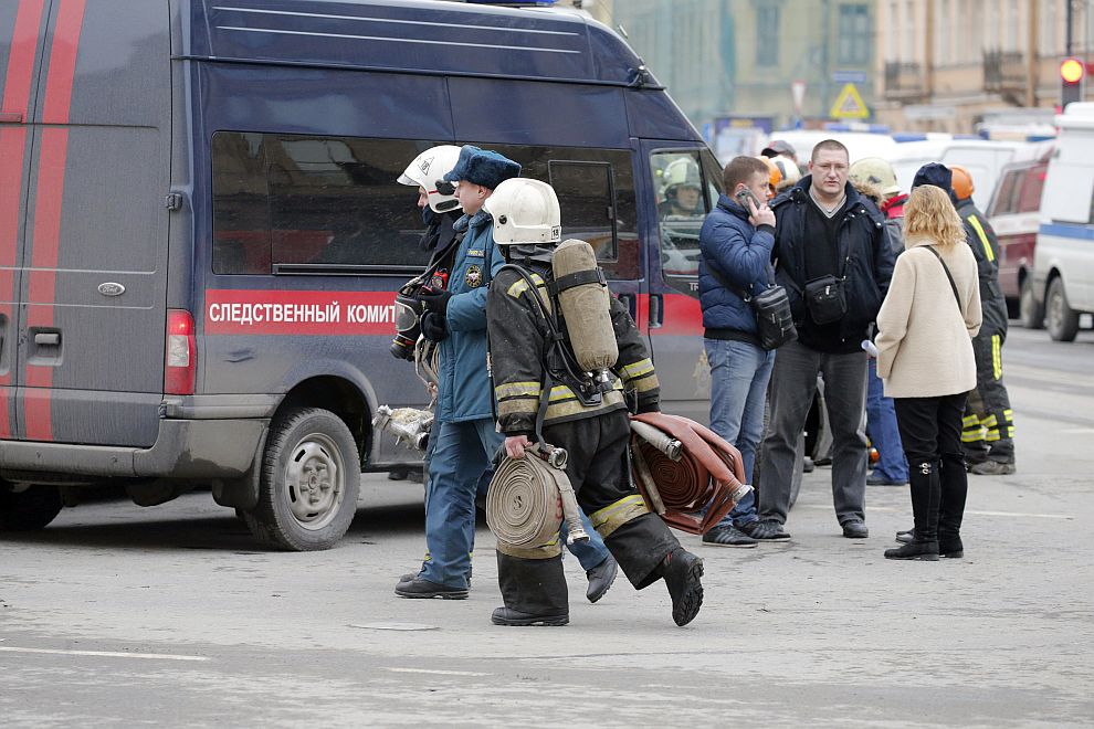 Взрив избухна в метрото в Санкт Петербург