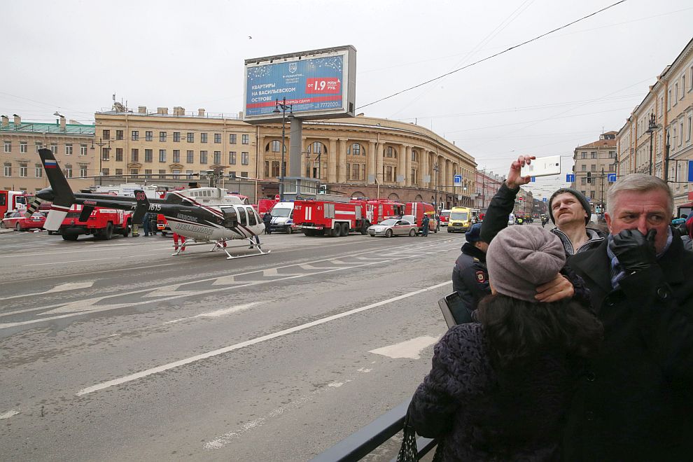 Взрив избухна в метрото в Санкт Петербург