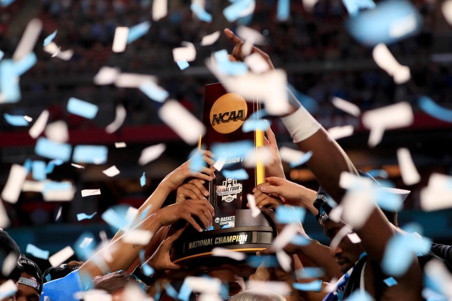 Северна Каролина триумфира в шестата в историята си титла NCAA1