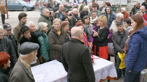 Мая Манолова в Търговище