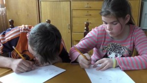 Тежката съдба на две деца трогна цяла България