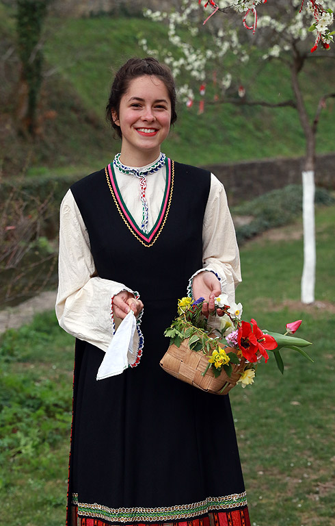 Ой, Лазаре, Лазаре, добре си ми дошъл Лазаре - Лазарки в ЕМО Етър