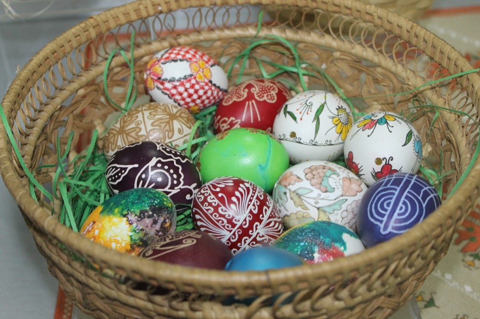 Изложба "Великденските яйца" в Димитровград