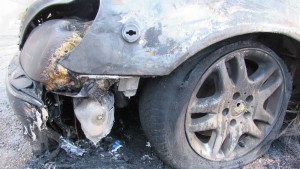 запалени автомобили