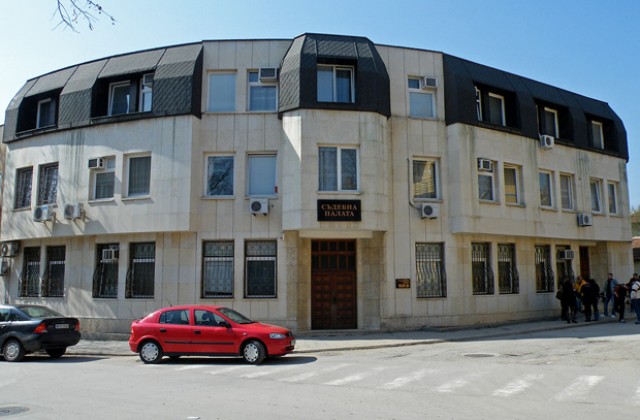 Районен съд Мездра