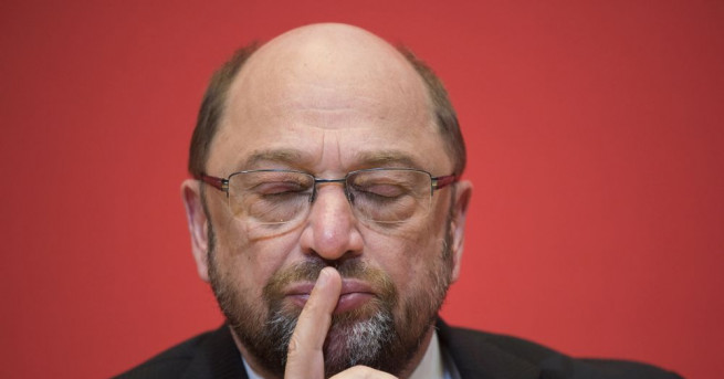 Лидерът на германските социалдемократи Мартин Шулц призна поражението на партията