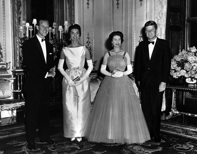 <p>1961 г. - Кралица Елизабет II&nbsp;и Джон Ф. Кенеди</p>