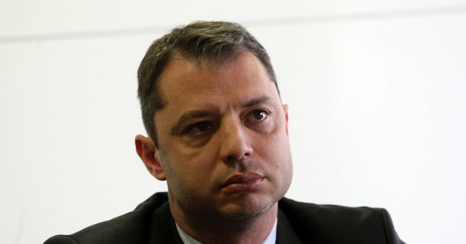 Депутатът от ГЕРБ и бивш енергиен министър Делян Добрев напуска