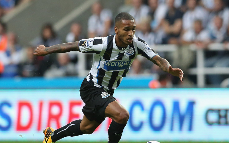 Арестуваха бивш играч на Нюкасъл