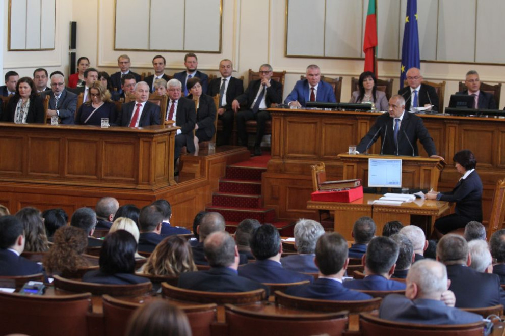 Парламентът одобри структурата и състава на кабинета "Борисов 3"