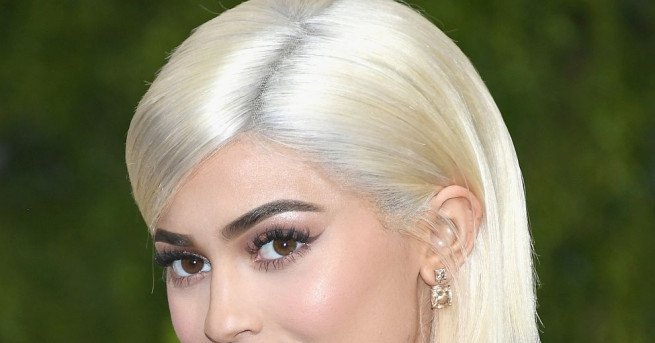 Риалити звездата Кайли Дженър полусестра на Ким Кардашиян всяка седмица