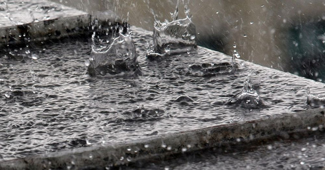 За 10 области на страната днес е обявен оранжев код