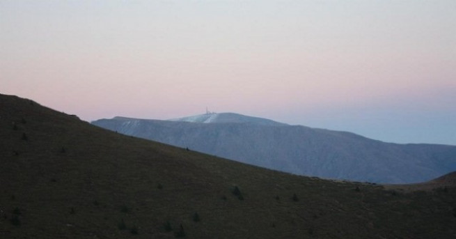 Екип от планински спасители е транспортирал тялото на овчар в