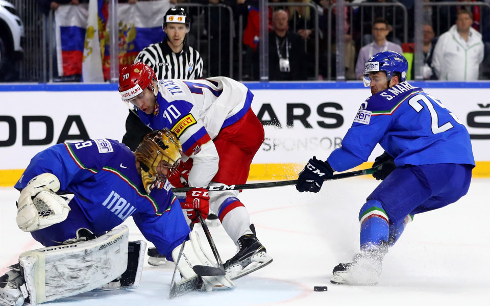 Русия и Канада громят на Световното по хокей
