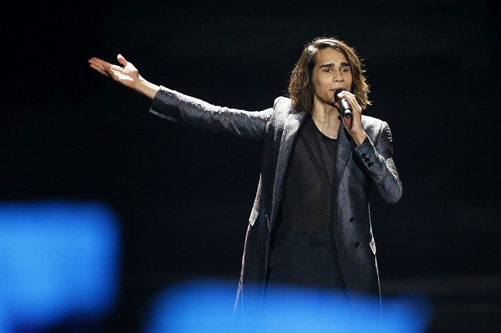 Isaiah Firebrace от Австралия с песента „Don’t Come Easy“