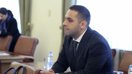  Караниколов: Средна заплата до 1500 лева в края на мандата 