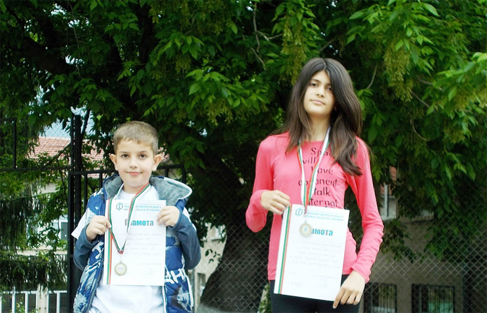 Млади писатели от клуб „Слово“ с награди от фестивала „Млади таланти“