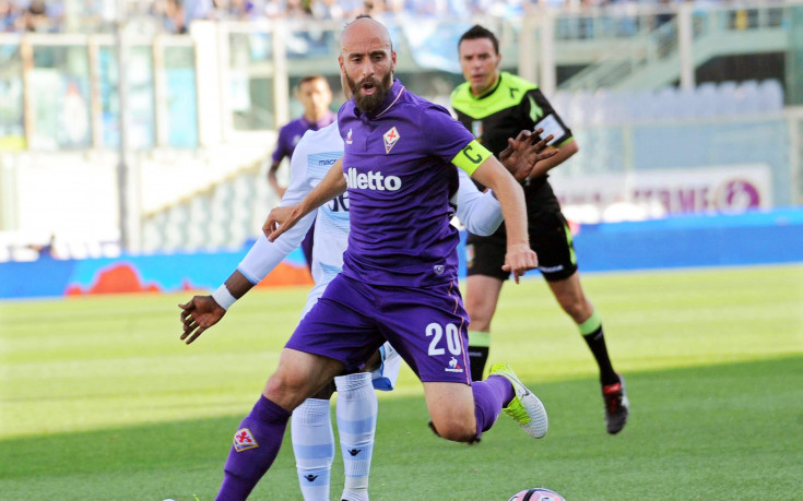 Фиорентина притесни здраво Милан след успех над Лацио