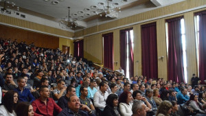 гимназия Враца