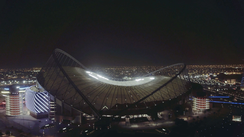 Стадион Халифа1