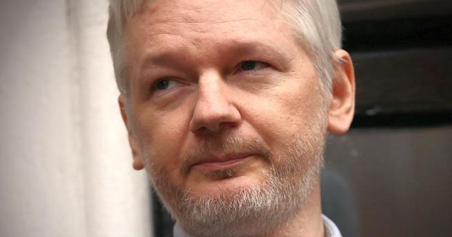Британски съд призна основателя на Уикилийкс Джулиан Асандж за виновен