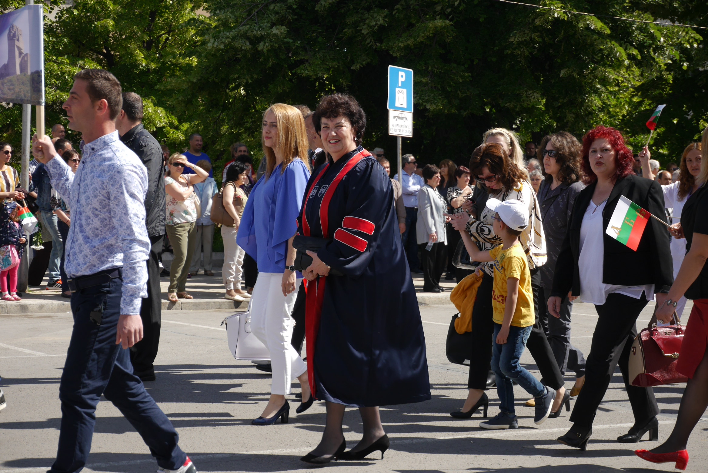 С богата празнична програма в Шумен отбелязаха празника