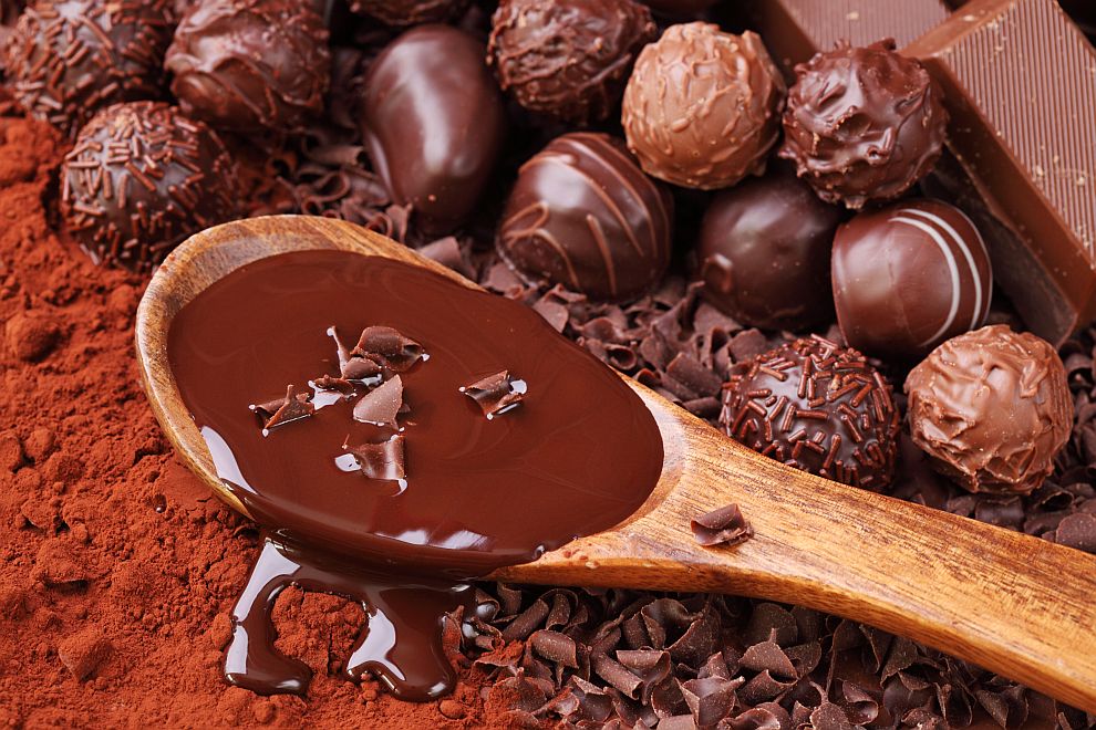 При умерена употреба на млечен и черен шоколад значително се снижава рискът от мерцателна аритмия