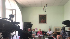 Мая Манолова