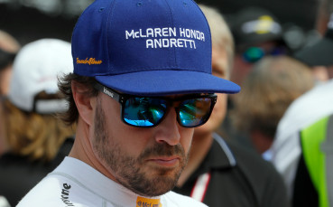 Алонсо зачеркна Ред Бул от опциите си за 2018-а