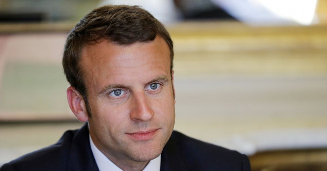 Ден след парламентарните избори във Франция на които победи движението