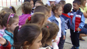 деца добрич